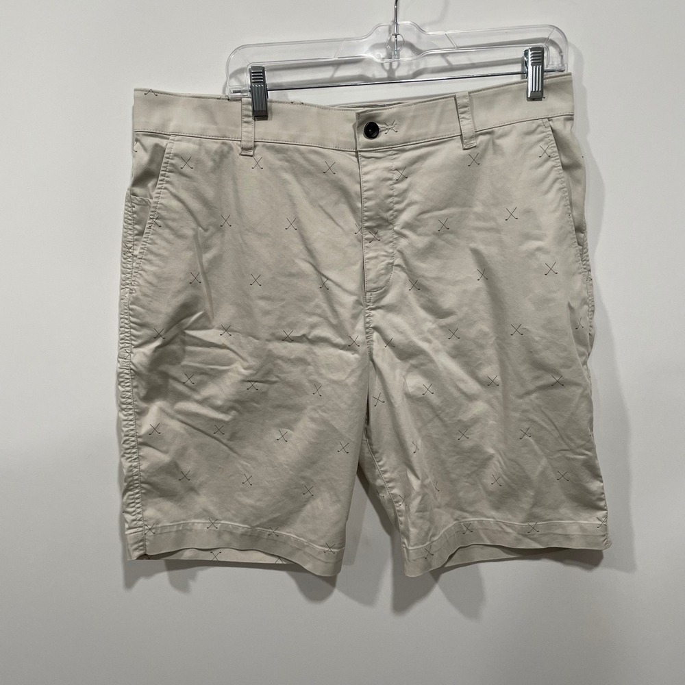 Nike Dri-Fit Golf Shorts Men's‎ Size 36 Beige Golf Club Print Flat Front